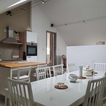 Gite Rural 3 Epis "Aux Pieds Des Ar'Den" - Chambre 1 Isolee Et Chambre 2 Dans Hall De Nuit - 34 Rue Du Chateau A 5564 Wanlin - 4 Adultes Et 2 Enfants Houyet Zewnętrze zdjęcie